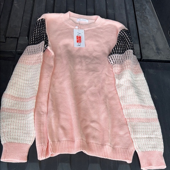 Women's Pink Sweater with Black and White Accents - Picture 1 of 3